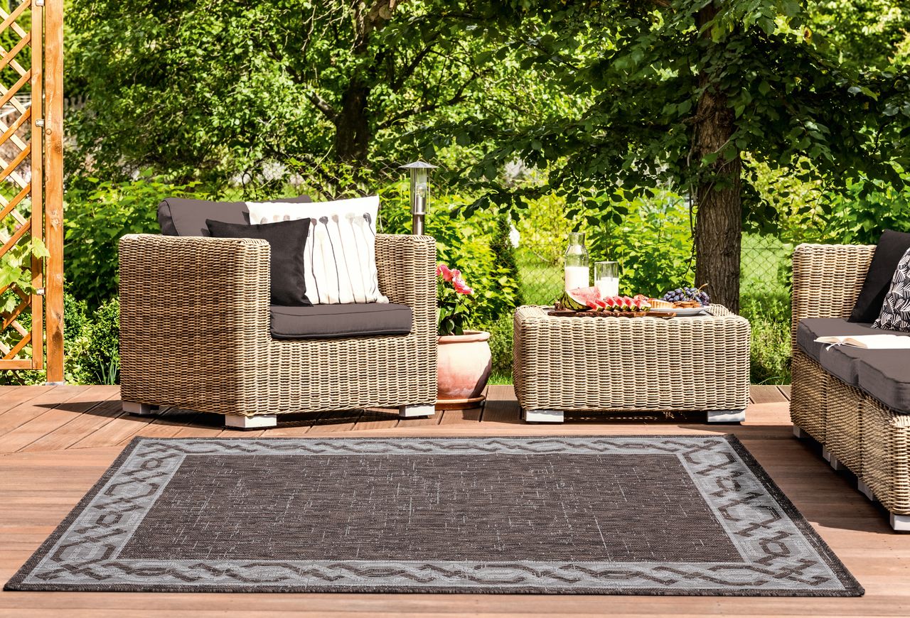 Augusta Whitehaven Rug - Brown