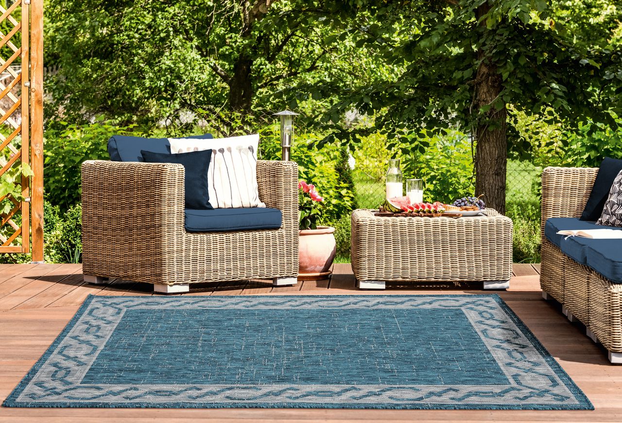 Augusta Whitehaven Rug